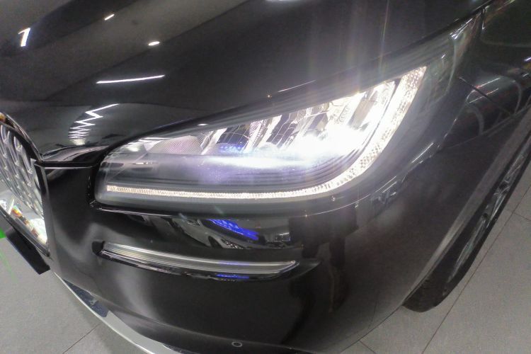 林肯 冒险家 2022款 改款 2.0T 两驱尊享版局部细节36