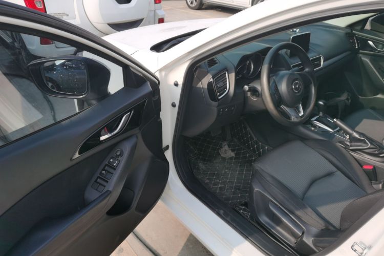 马自达3 昂克赛拉 2016款 三厢 1.5L 自动豪华型中控内饰7003