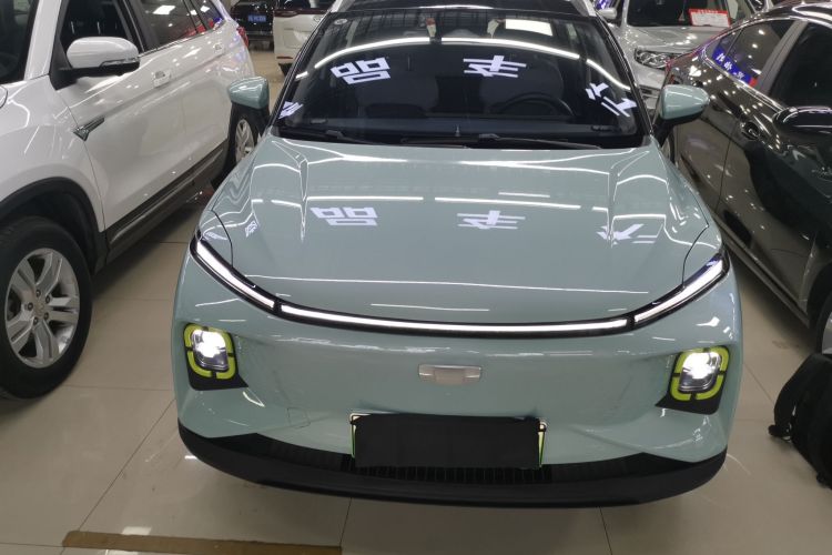 吉利几何E萤火虫 2022款 401KM 霹雳虎 4座车身外观2