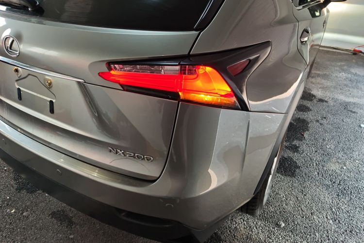 雷克萨斯NX 2015款 200 全驱 锋尚版车身外观6006