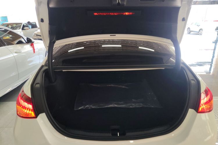 奔驰C级 2025款 C 260 L 运动版机舱底盘23