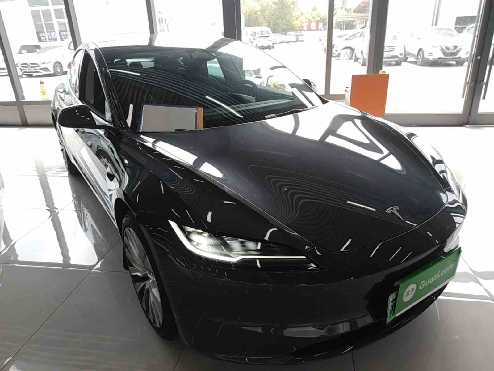 特斯拉 Model 3 2025款 后轮驱动版(5)