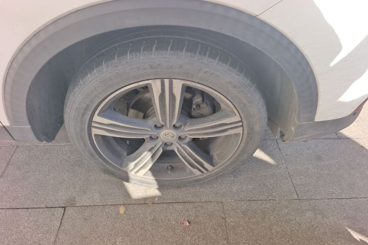 名爵ZS 2017款 16T 自动旗舰互联网版车身外观10