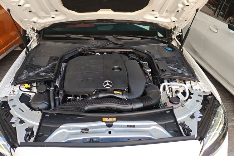 奔驰C级 2019款 C 260 运动版局部细节24