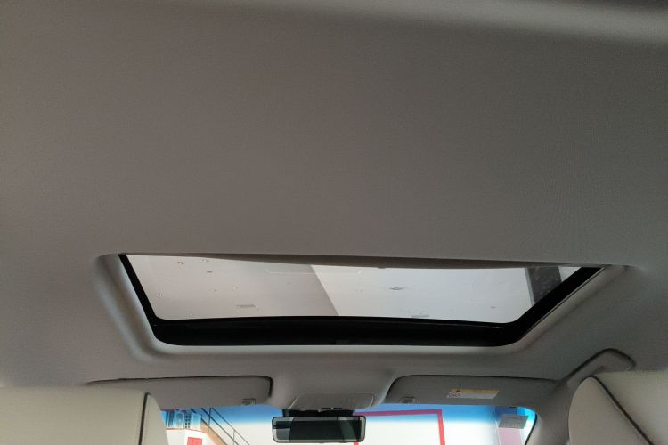 别克GL8 2021款 陆上公务舱 652T 尊贵型局部细节22