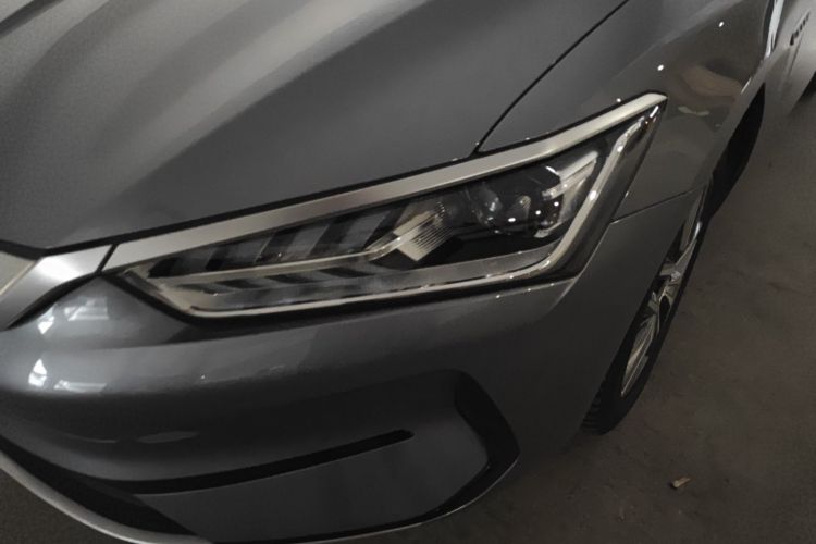 比亚迪 秦PLUS 2024款 荣耀版 EV 420KM领先型局部细节36