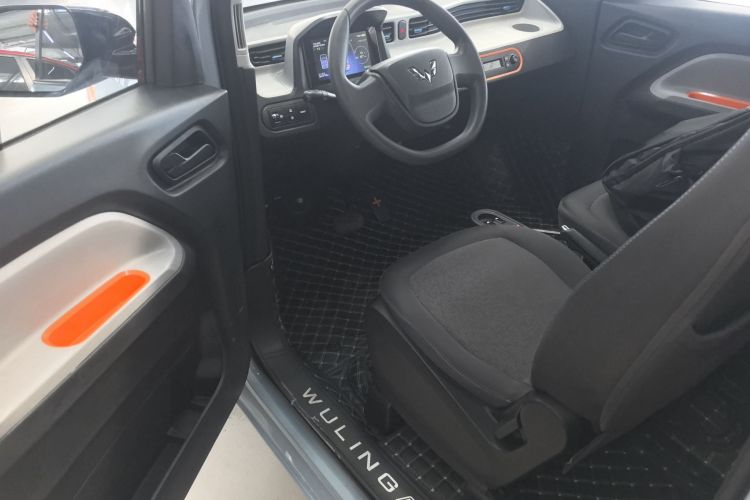 五菱汽车 宏光MINIEV 2020款 自在款 三元锂中控内饰20