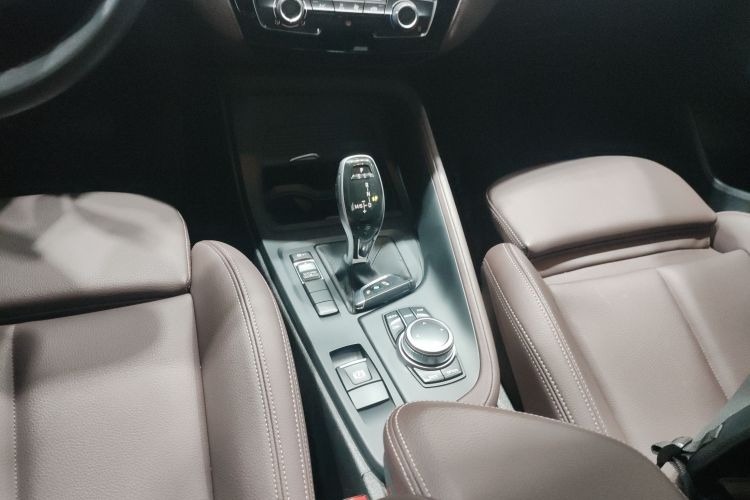 宝马X1 2022款 sDrive20Li 时尚型局部细节18