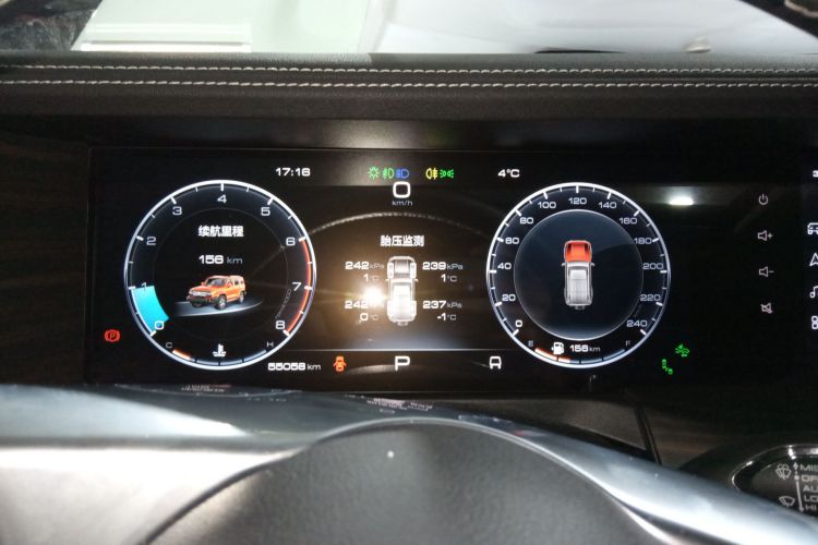 坦克300 2023款 城市版 2.0T 很有型中控内饰14