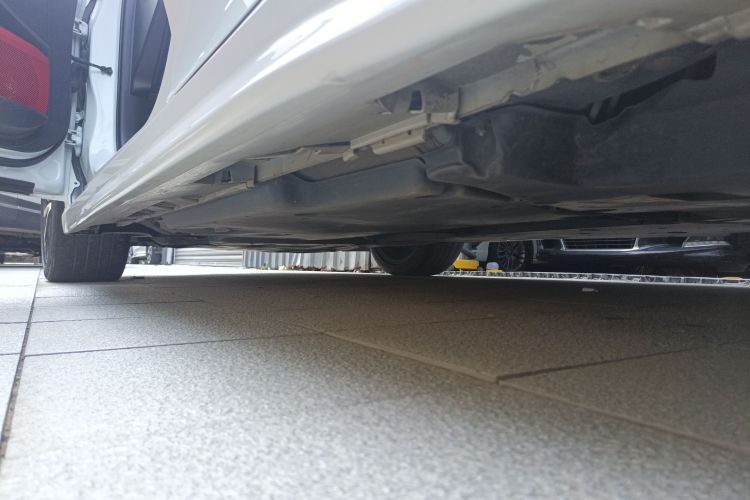 丰田 凯美瑞 2019款 2.5S 锋尚版 国VI局部细节9002