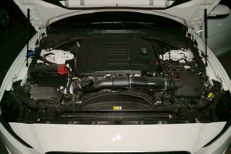 捷豹XEL 2024款 2.0T 250PS R-DYNAMIC S进取运动版局部细节24