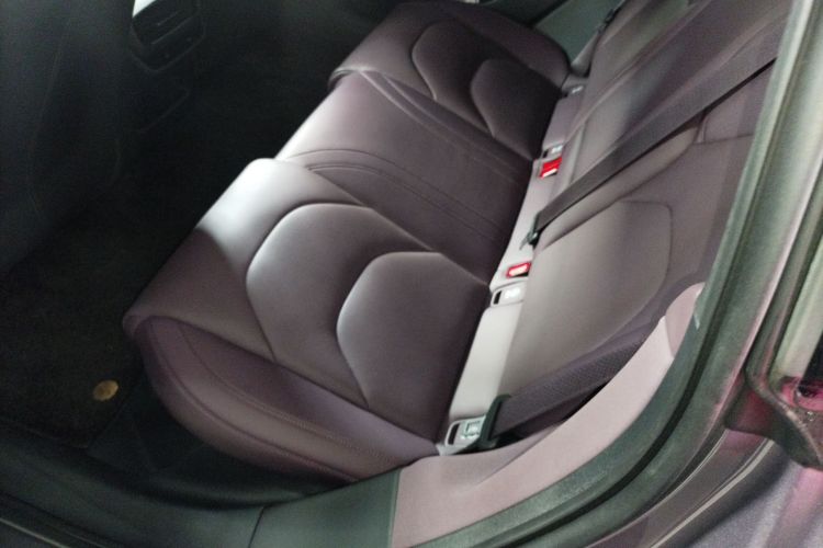 小米汽车 小米SU7 2024款 四驱超长续航高阶智驾Max版中控内饰7004