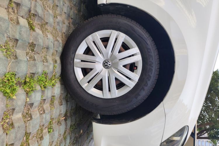 大众 Polo 2016款 1.4L 手动风尚型车身外观10