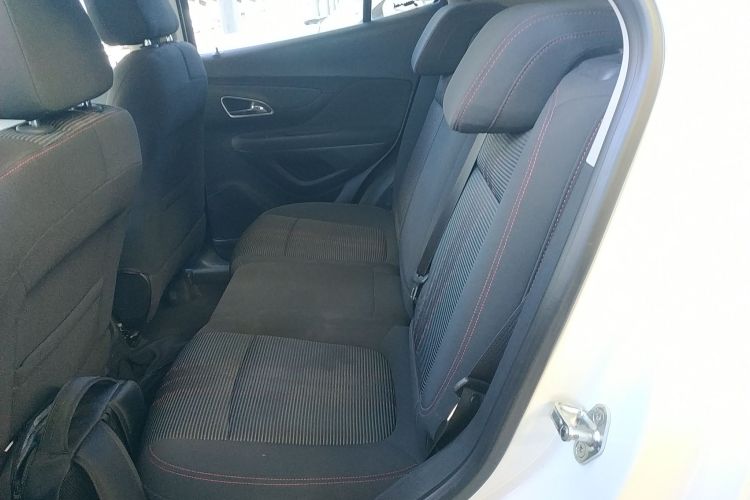 别克 昂科拉 2015款 1.4T 自动两驱都市精英型中控内饰7004