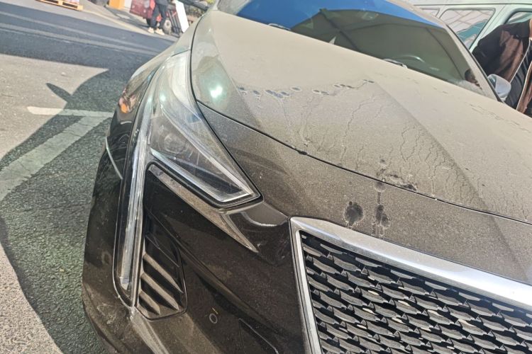 凯迪拉克CT6 2020款 28T 豪华型车身外观8