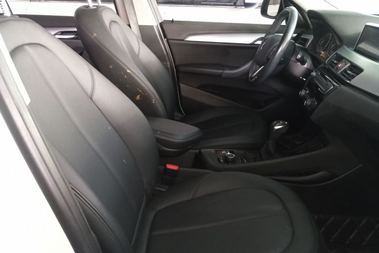 宝马X1 2016款 sDrive18Li 时尚型局部细节41