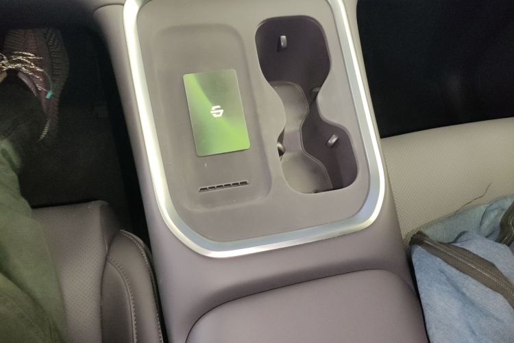 零跑汽车 零跑C16 2026款 纯电 630激光雷达智尊版 6座局部细节18