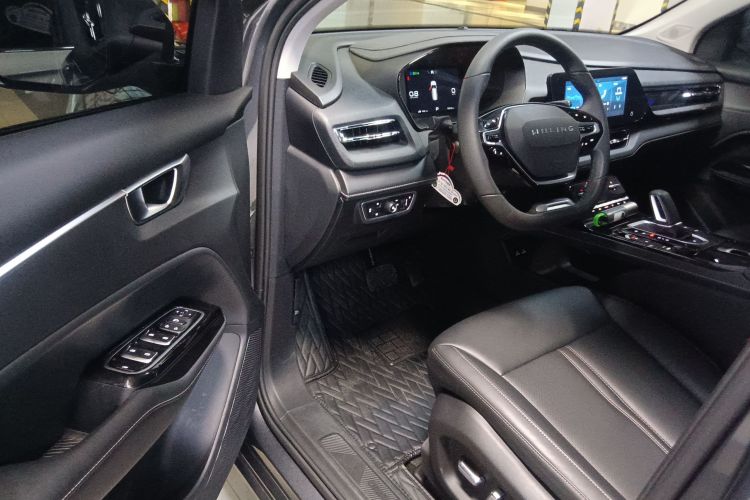 五菱汽车 五菱凯捷 2020款 1.5T CVT旗舰型中控内饰7003