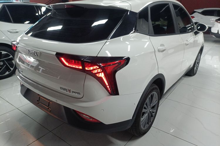 哪吒汽车 哪吒V 2022款 Pro 长续航智享版车身外观6005