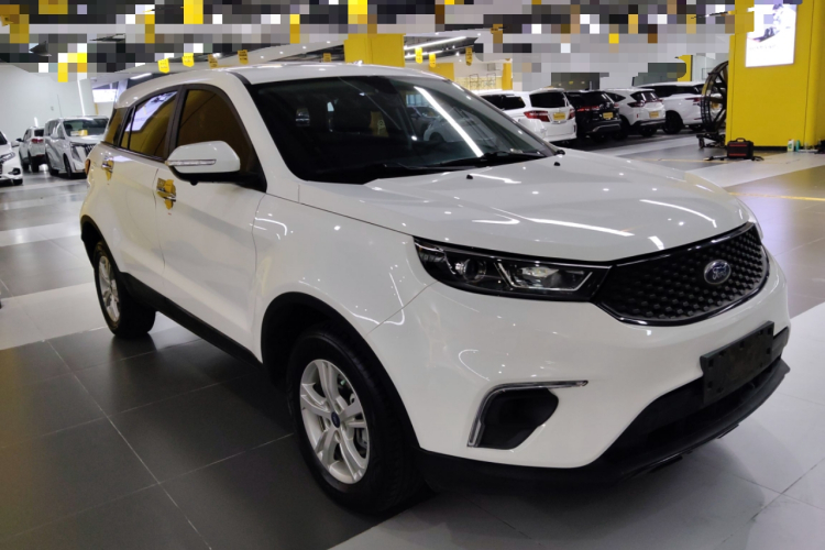 福特 2020款 领界S EcoBoost 145 CVT精领型车身外观3