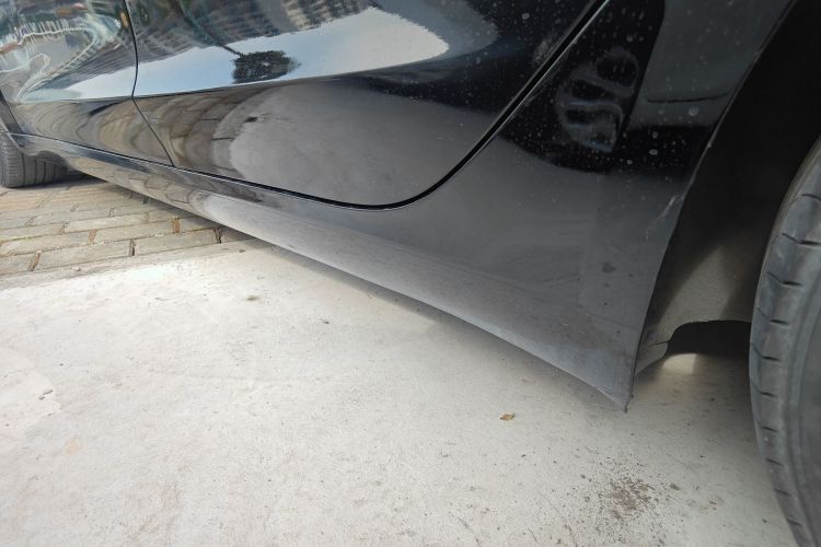 特斯拉 Model 3 2020款 改款 长续航后轮驱动版局部细节9002