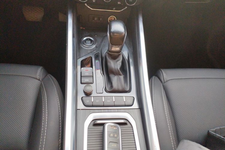 奇瑞 瑞虎8 2018款 1.5TCI 自动豪华型 5座局部细节18