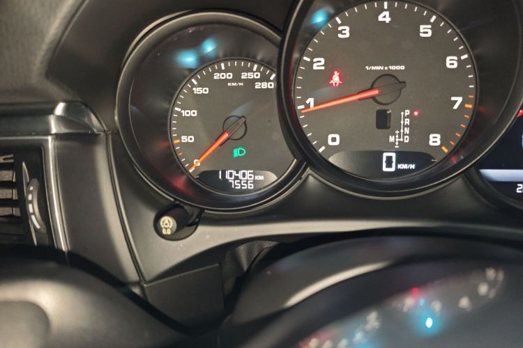 保时捷 2014款 Macan 2.0T中控内饰15