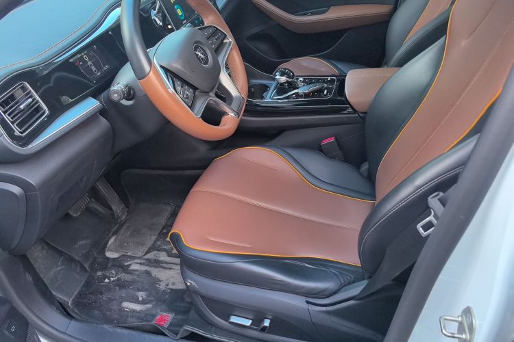 比亚迪 秦PLUS 2021款 DM-i 120KM 旗舰型中控内饰19