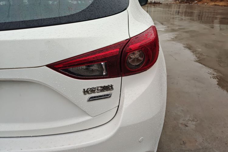 马自达3 昂克赛拉 2017款 两厢 2.0L 自动运动型 国V车身外观9