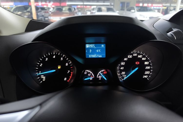 福特 翼虎 2013款 1.6L GTDi 两驱风尚型中控内饰14