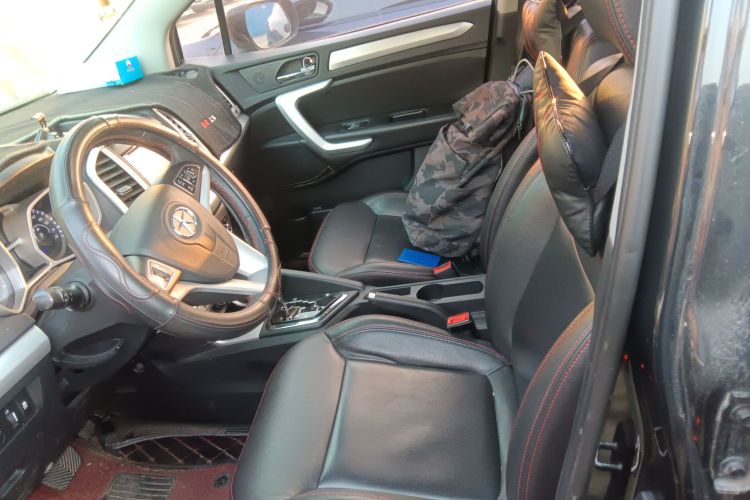 江汽集团 瑞风S3 2016款 1.5L CVT豪华智能型局部细节19