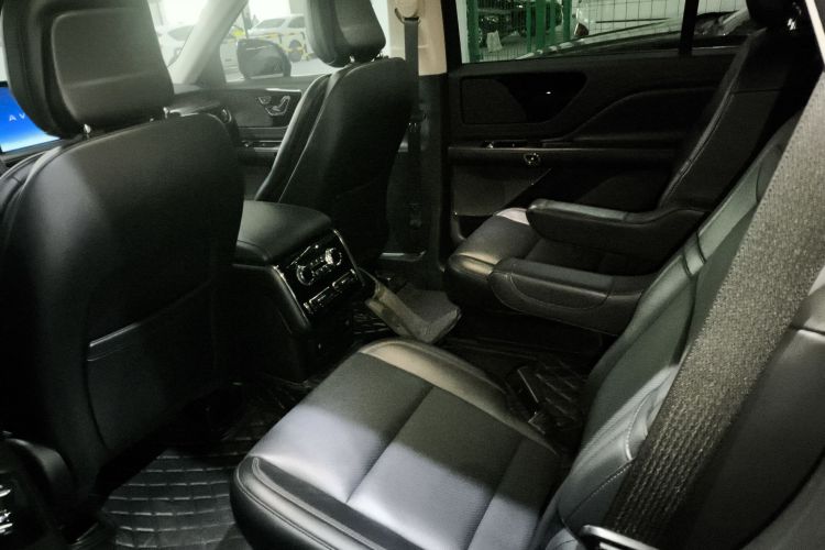 林肯 飞行家 2021款 3.0T V6 四驱尊享版中控内饰21