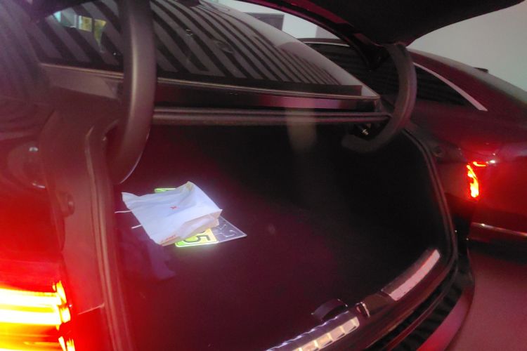 鸿蒙智行 享界S9 2024款 纯电 Ultra 四驱旗舰版机舱底盘23