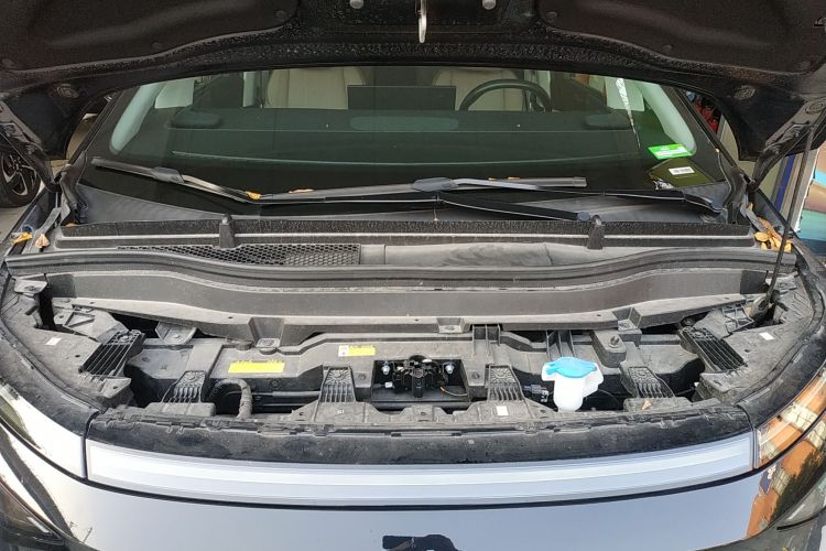 小鹏X9 2024款 640四驱高性能Max局部细节24