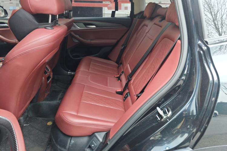 宝马X3 2022款 改款二 xDrive30i 领先型 M曜夜套装中控内饰21