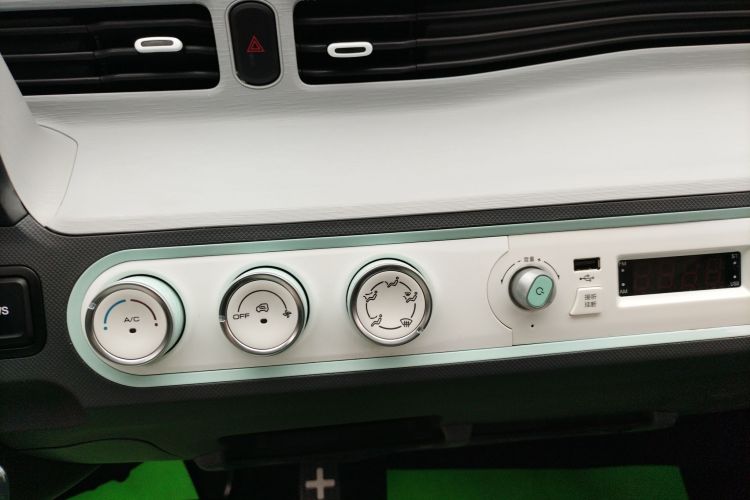 五菱汽车 宏光MINIEV 2022款 马卡龙时尚款 磷酸铁锂中控内饰16