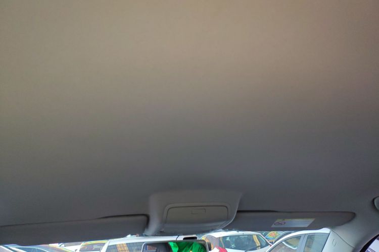 大众 途观 2016款 300TSI 自动两驱风尚版局部细节22