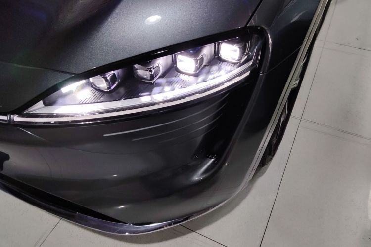 鸿蒙智行 智界R7 2024款 纯电 802km Max局部细节36