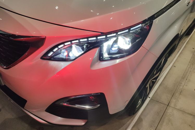 标致5008 2017款 380THP 7座豪华GT版局部细节36