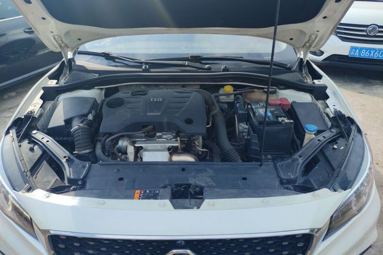 名爵 MG6 2019款 20T 自动运动版机舱底盘24