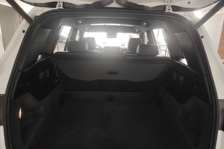 奔驰GLB 2024款 GLB 200 动感型局部细节23