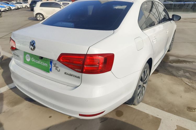 大众 速腾 2018款 1.6L 自动舒适型车身外观7