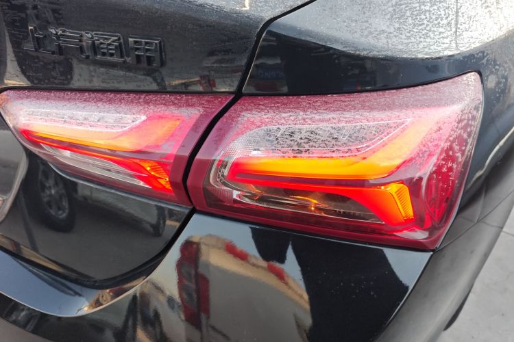 雪佛兰 迈锐宝XL 2022款 Redline 550T 自动锐动版车身外观9