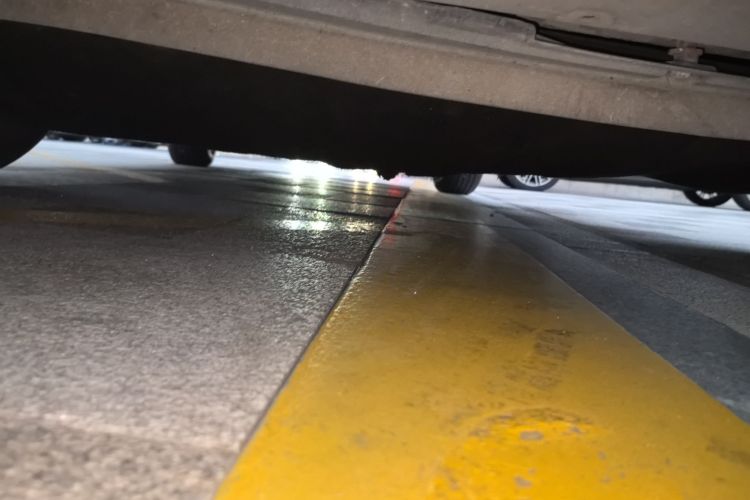 福特 福克斯 2012款 两厢 1.6L 自动舒适型局部细节9008