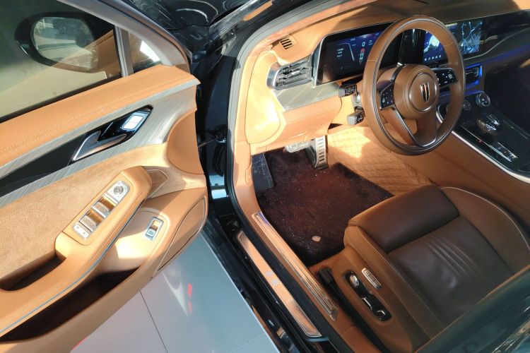 红旗H9 2020款 2.0T 智联旗畅版中控内饰20