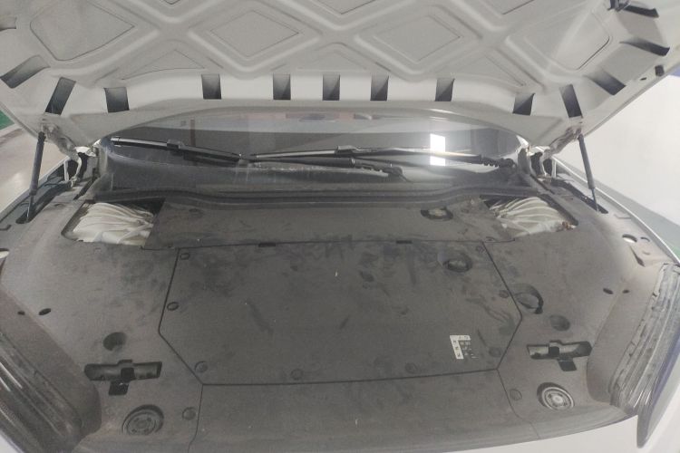 蔚来ET5 2022款 75kWh机舱底盘24