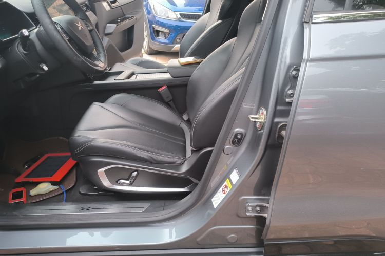 小鹏G3 2021款 G3i 460G中控内饰19