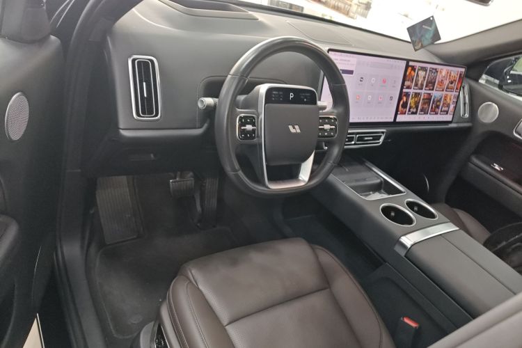 理想汽车 理想L8 2023款 Pro中控内饰12