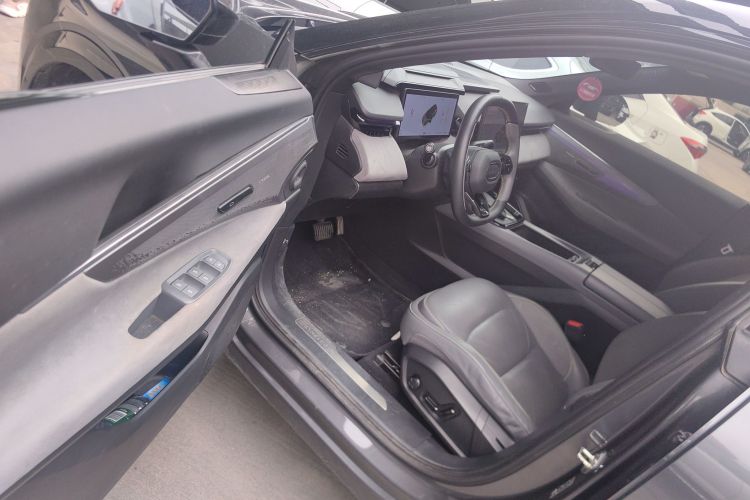 领克08 EM-P 2025款 245km 超长续航Pro中控内饰7003