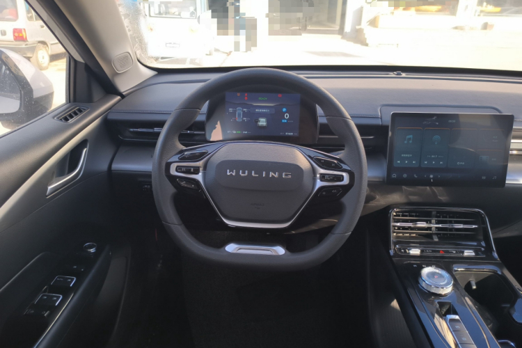 五菱汽车 五菱E5 2024款 410km 标准版中控内饰13